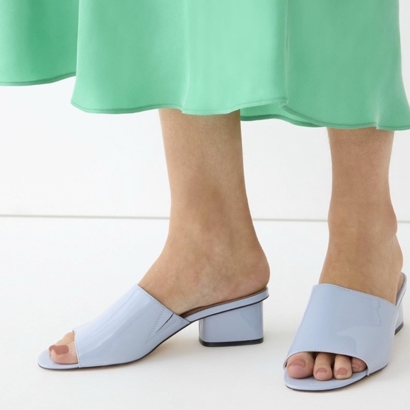 NEW J. Crew 1997 Mules in Patent Leather Icy Blue Heels Slides Sandals Size 10 - Picture 2 of 9